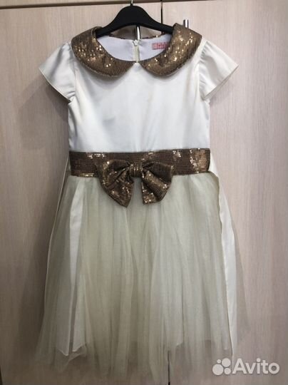 Платье для девочки б/у