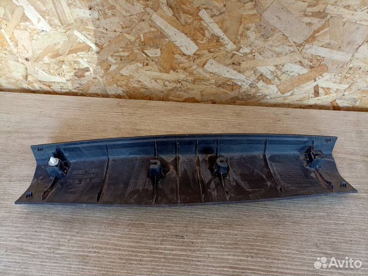 Обшивка багажника Mitsubishi Outlander 3