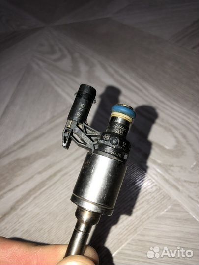 Форсунка топливная skoda octavia