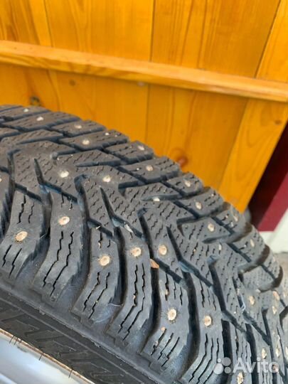 Nokian Tyres Hakkapeliitta 8 185/65 R15