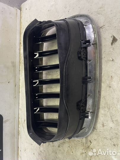 Решетка капота bmw X5 E70