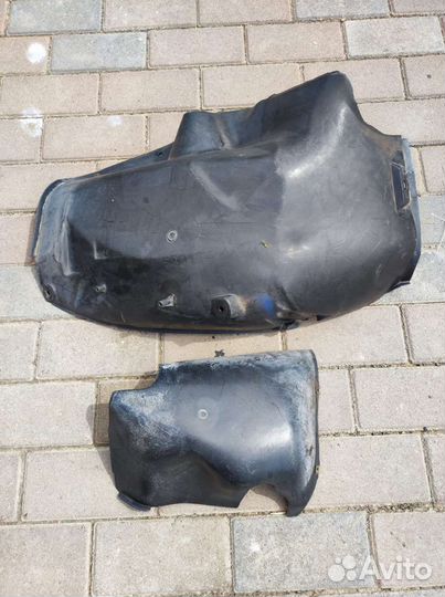 Щиток (кожух) задний правый