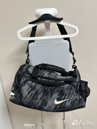 Сумка спортивная nike