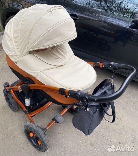 Коляска 3 в 1