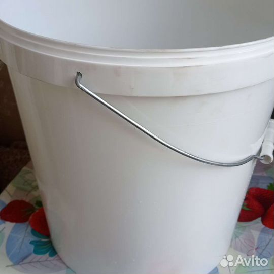 Бу ведра пластиковые 20 литров