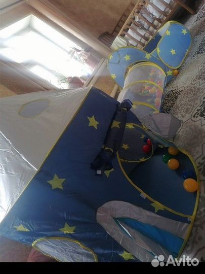 Детский домик большая со сухим босейном шары 200тт