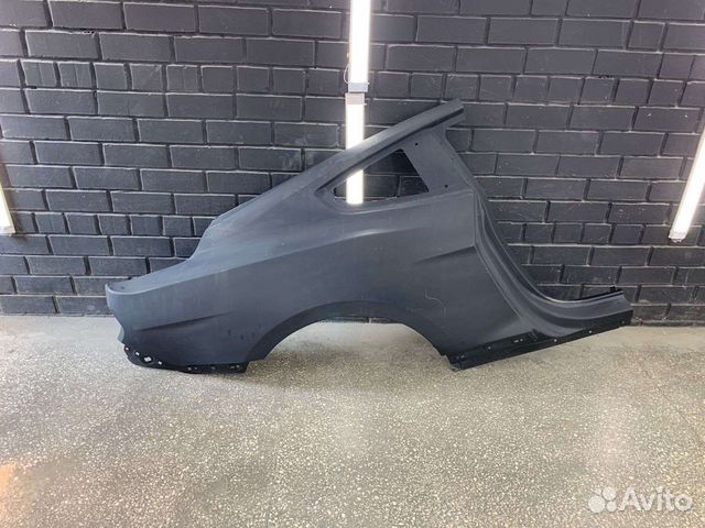 Крыло заднее правое Ford Mustang VI