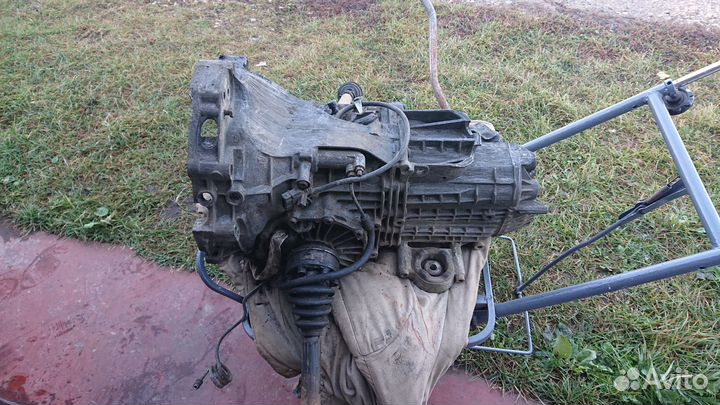 Запчасти на audi 80