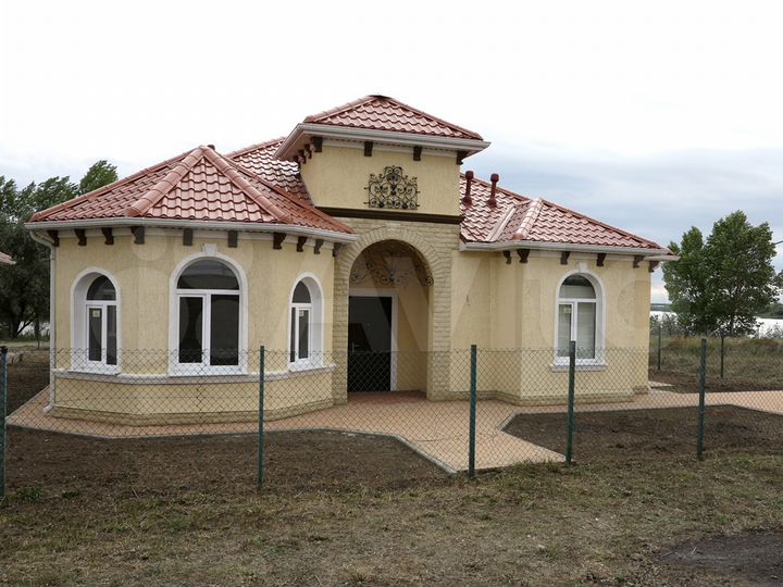 Дом 165 м² на участке 6 сот.