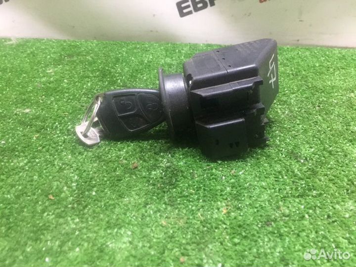 Замок зажигания Mercedes Benz W202 седан 1.8