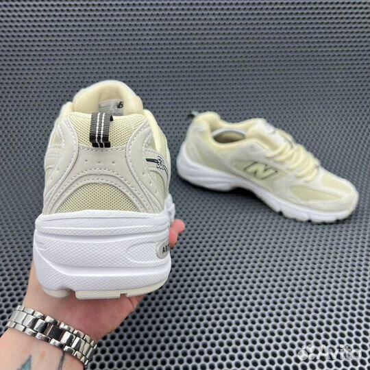 Кроссовки New Balance 530 Ivory