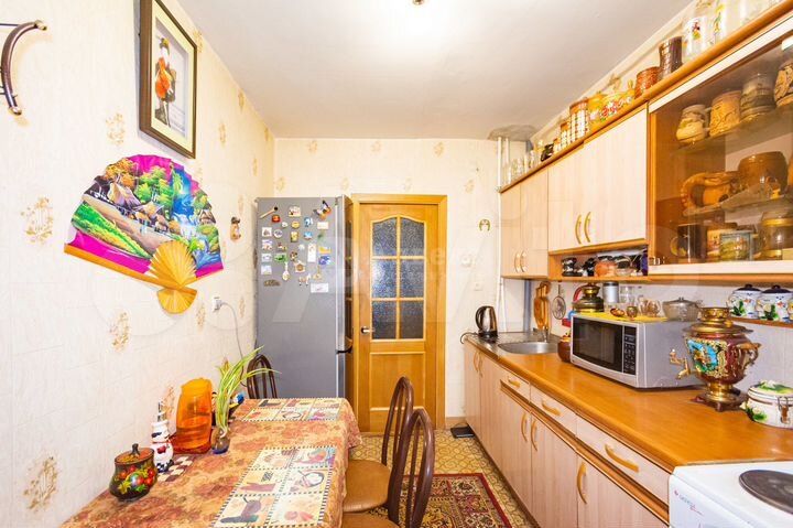 2-к. квартира, 53 м², 3/5 эт.