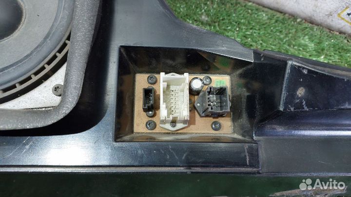 Динамики передние\задние правые\левые BMW E38