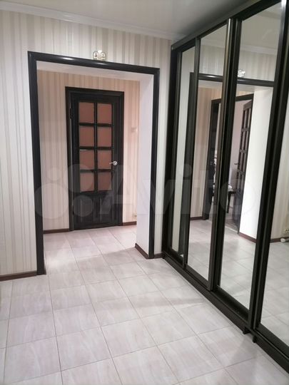 3-к. квартира, 71 м², 4/5 эт.