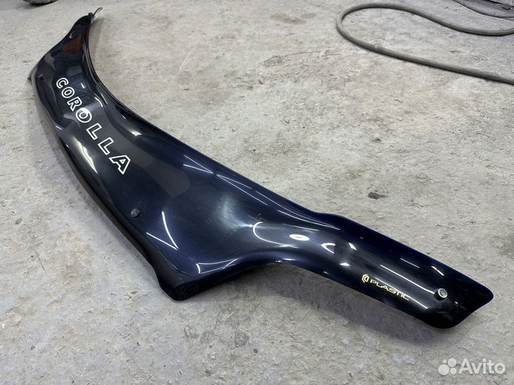 Дефлектор капота (мухобойка) corolla 120