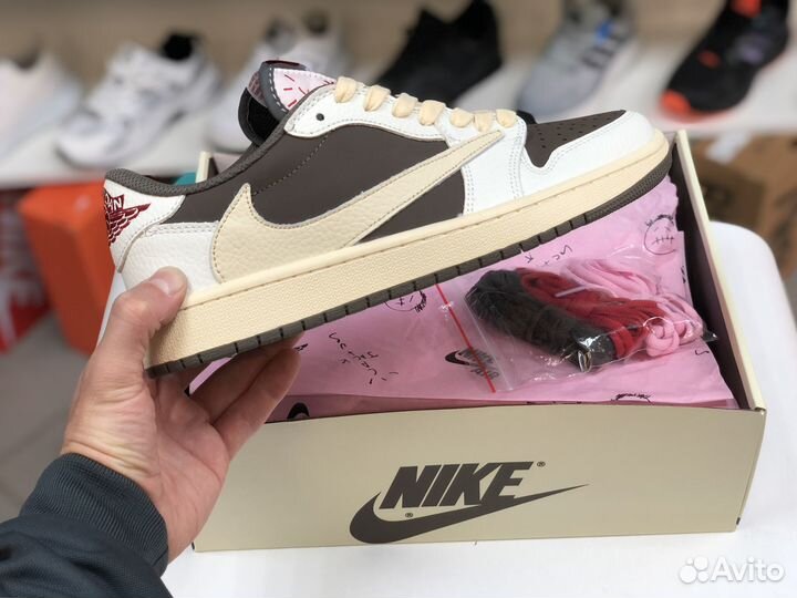 Кроссовки Nike Air Jordan 1 low x Travis Scott