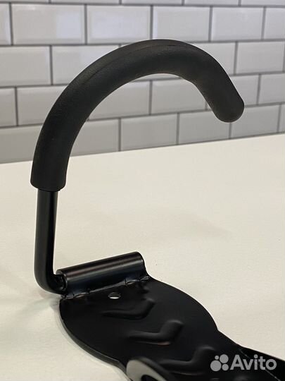 Кронштейн для крепления велосипеда на стену