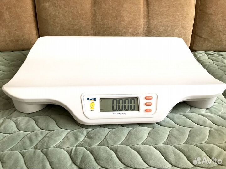Весы B.Well WK-160 для новорожденных