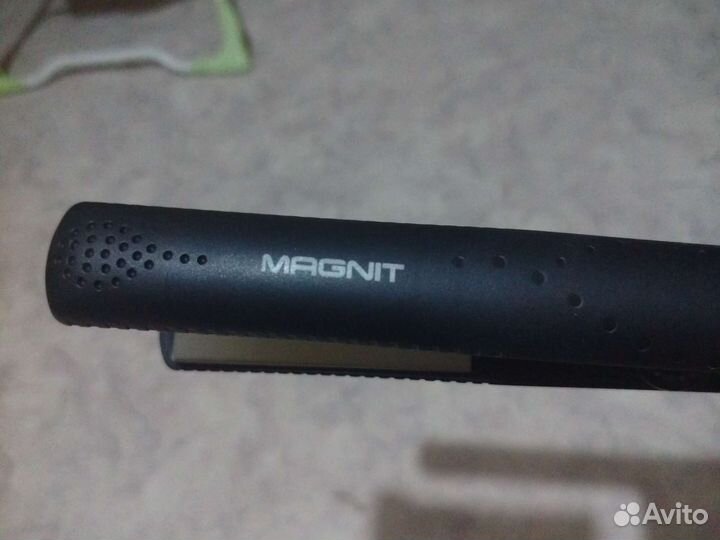 Выпрямитель для волос magnit