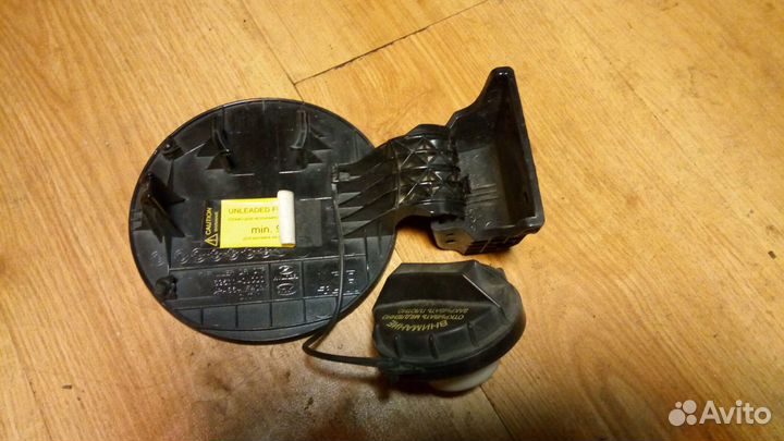 Лючок бензобака Солярис 1 седан