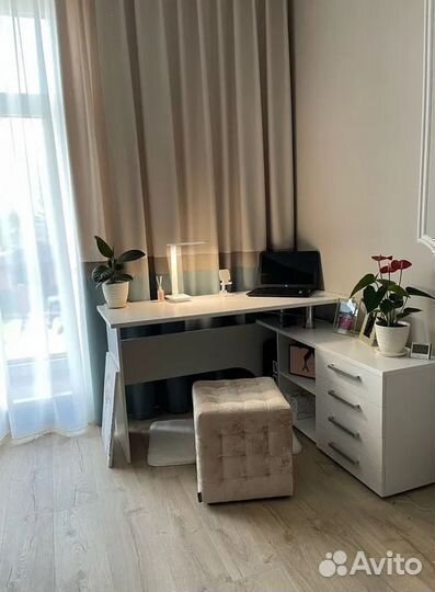 Стол компьютерный новый угловой