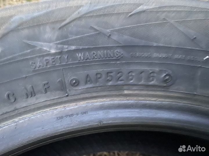 Toyo 330 215/60 R16