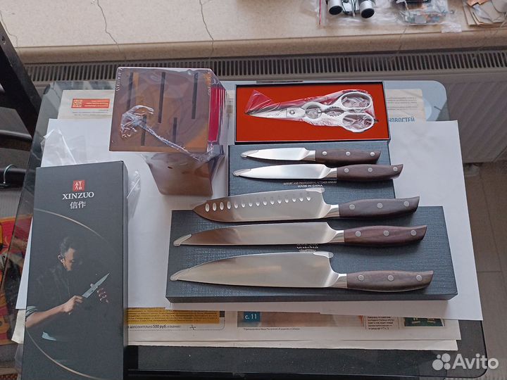 Набор кухонных ножей с подставкой