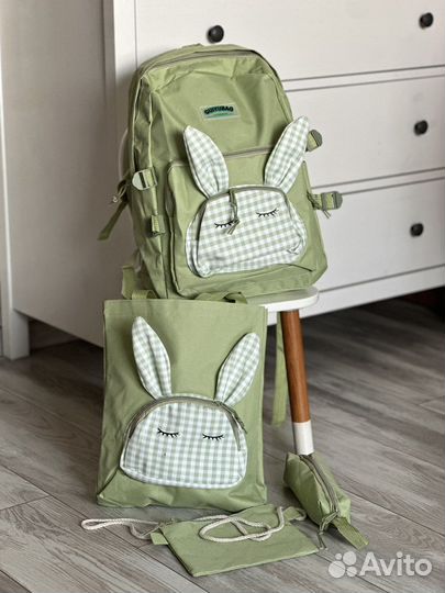 Рюкзак школьный ранец 4 в 1 новый
