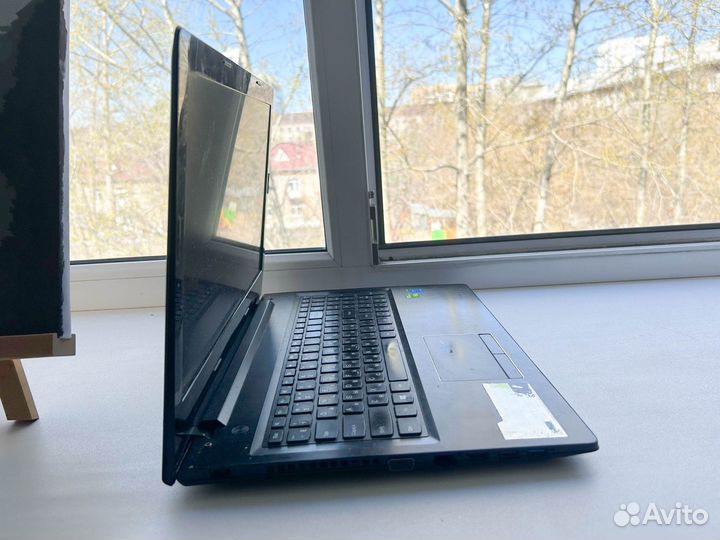 Ноутбук lenovo