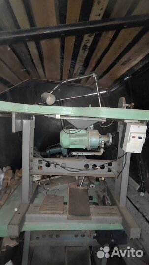 Швейная машиная класса 31-32. Оверлок