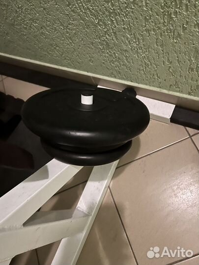 Скамья для жима со стойками и штангой бу