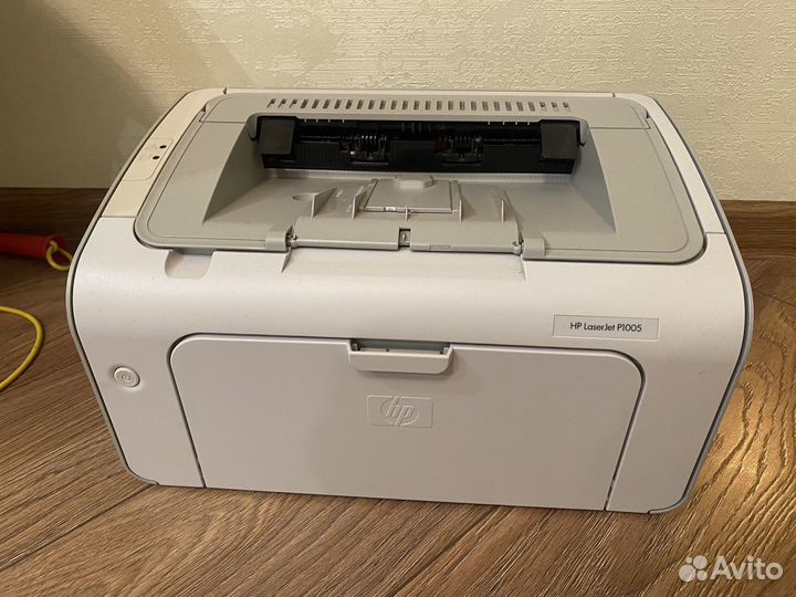Принтер hp1005
