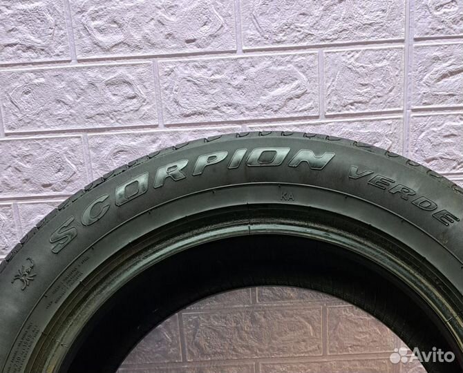 Pirelli Scorpion Verde 215/60 R17 96H