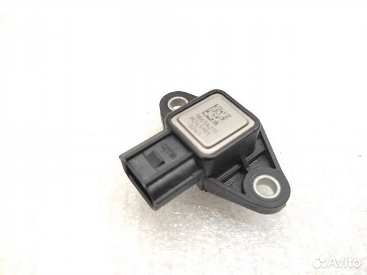 Датчик положения распредвала Mitsubishi Outlander