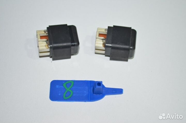 Реле Yamaha FZR250R