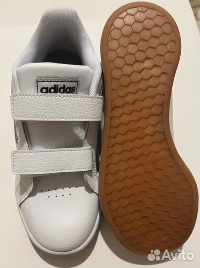 Кроссовки adidas оригинал 33