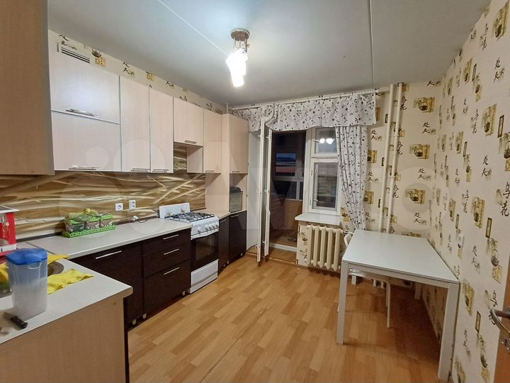 2-к. квартира, 55 м², 6/9 эт.