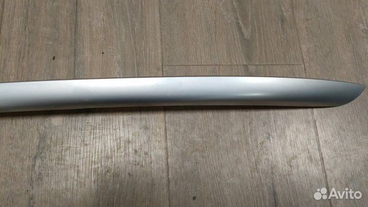 Накладка обшивки двери задняя правая Mercedes Gl