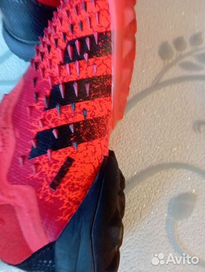 Сороконожки бутцы предатор оригинал адидас