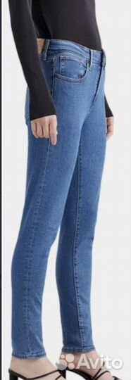 Джинсы Levis Women 721 High Rise Skinny Jeans