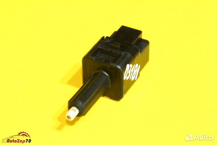 Infiniti FX35 Выключатель стоп-сигнала