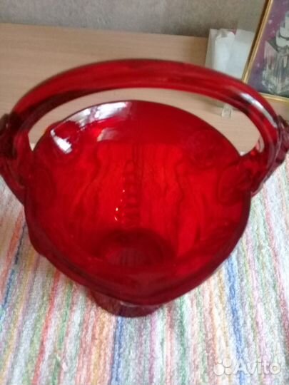 Ваза -конфетница красное стекло СССР