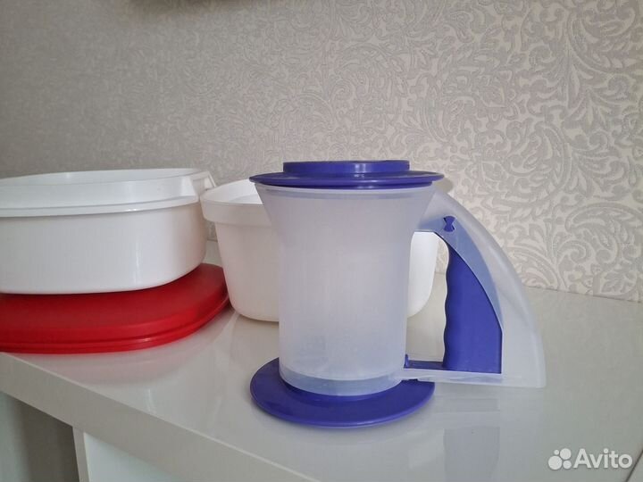 Посуда тапервер