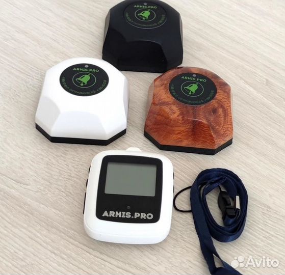 Кнопка вызова персонала и часы пейджер Поясной