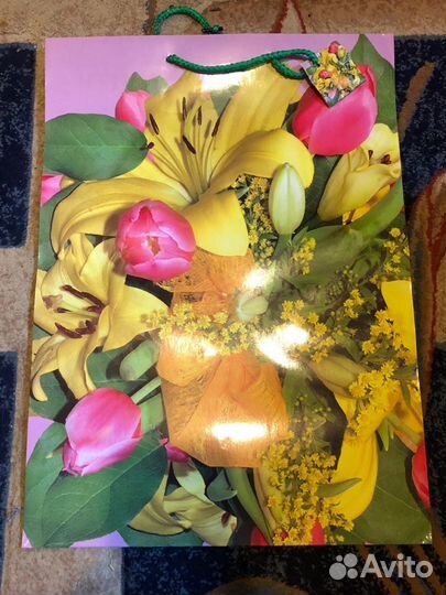 Пакеты подарочные бумажные большие