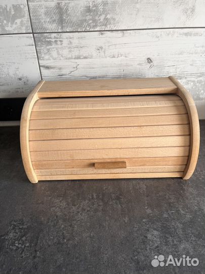 Хлебница деревянная
