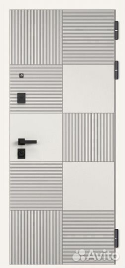 Дверь входная в квартиру