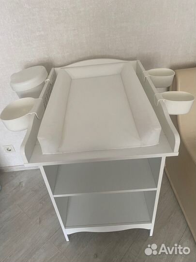 Пеленальный столик IKEA+ матрасик+ контейнеры