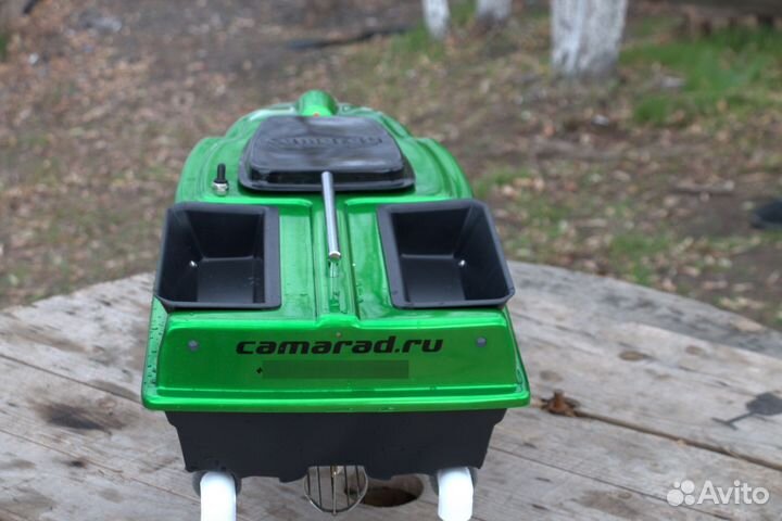 Карповый кораблик CamaraD с глубиномером