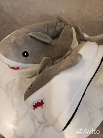 Тапочки детские акула